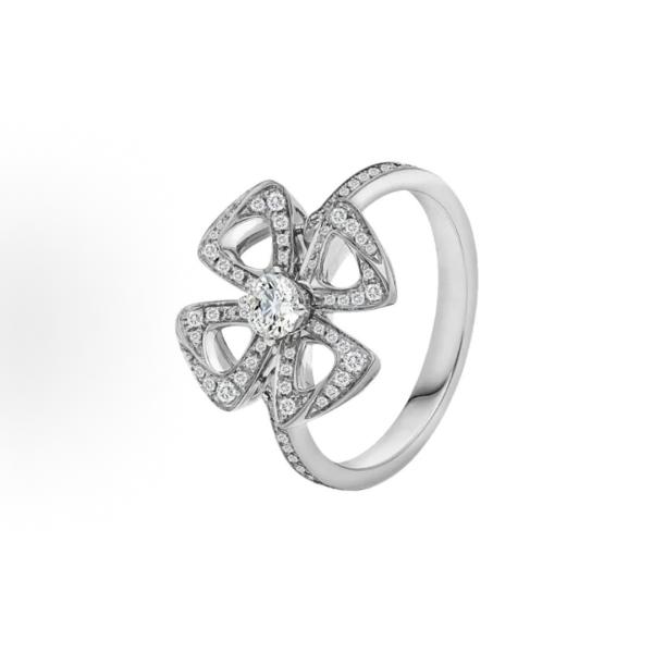 Bvlgari FLOREVER series 18K white gold diamond-encrusted flower ring for women