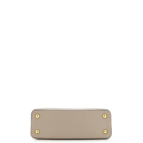 Louis Vuitton Capucines Bag Leather PM