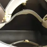 Louis Vuitton Capucines Bag Leather PM